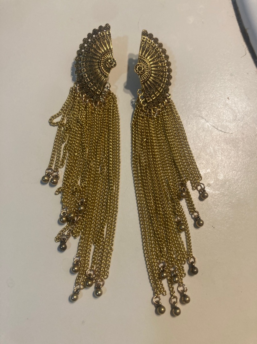 Bronze toned fan long chain and beaded earrings